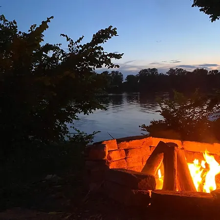 Kuca Za Proslave I Odmor Zmajevo Gnezdo