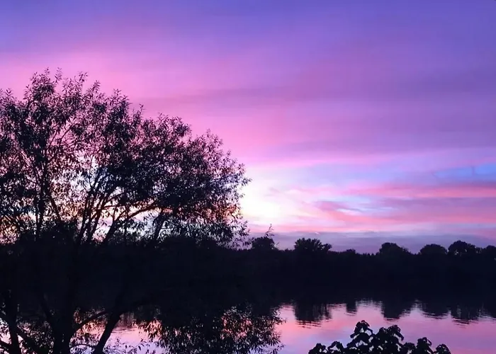 Kuca Za Proslave I Odmor Zmajevo Gnezdo Umka